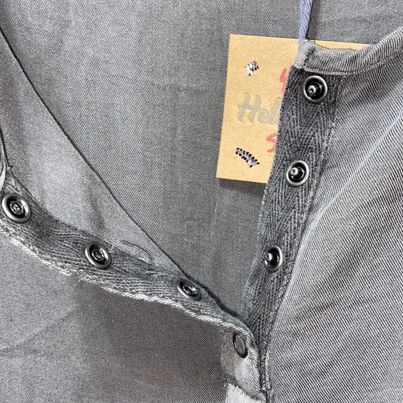 NWT HELLO NITE! ASH GREY LONG SLEEVE ROMPER CROCHET TRIM SZ S - Picture 10 of 12